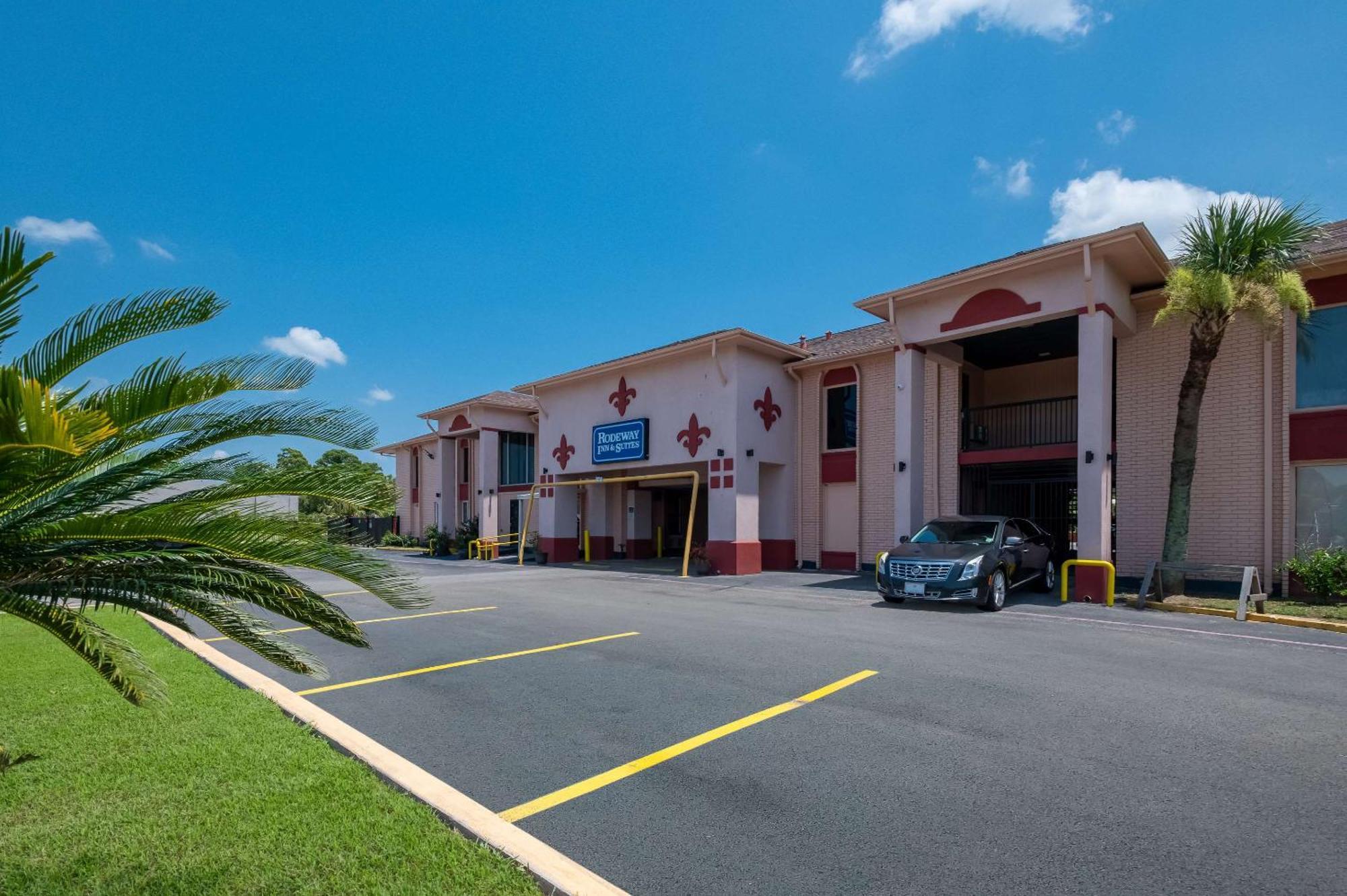 Rodeway Inn & Suites East New Orleans Exterior photo
